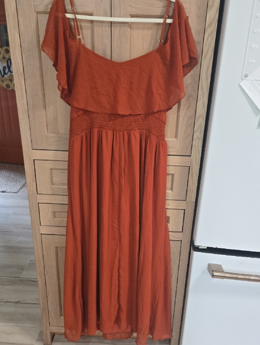 Plus-Size One-Shoulder Ruffle Maxi Dress in Rust - Picture 5 of 9